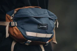 Hot Laps Hip Pack 5L - Black