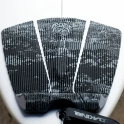 Lineup Surf Traction Pad X Mayhem - Mayhem Black Swirl