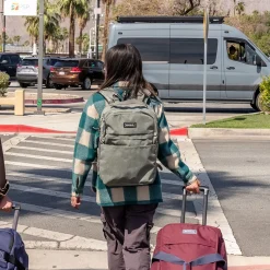 Split Adventure Backpack 28L - Mulled Basil