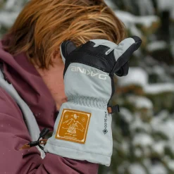 Team Excursion Gore-Tex Gloves - Red Gerard Griffin