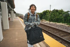 Verge Weekender Tote 34L - Black Ripstop